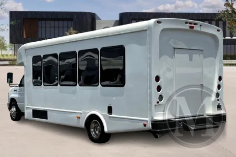 More photos of 2022 Glaval UNIVERSAL at Master's Transportation - Orlando, FL
