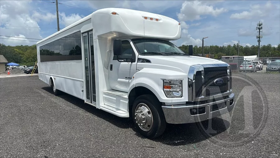 2021 Glaval CONCORDE II for sale in Orlando, FL