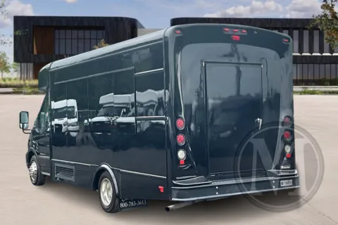 More photos of 2020 Glaval COMMUTE at Master's Transportation - Orlando, FL