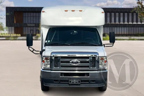 Photos of 2022 Ford E350 for sale in Orlando, FL at Master's Transportation - Orlando