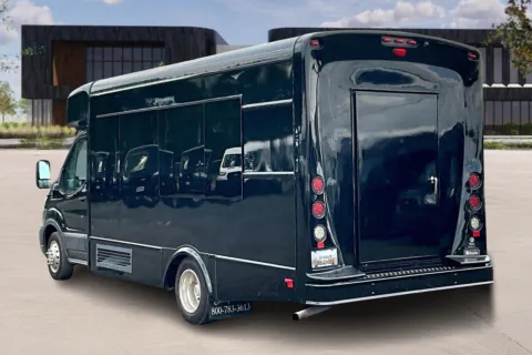 More photos of 2020 Ford Transit at Master's Transportation - Orlando, FL