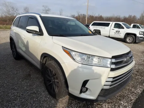Another view of 2019 Toyota Highlander XLE for sale in Grove City, OH at Funky's Automotive - A division of ETC Auto Group