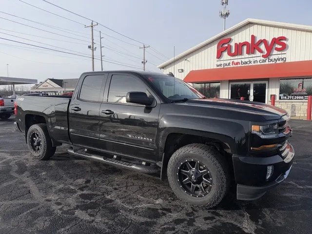 2017 Chevrolet Silverado 1500 LT for sale in Grove City, OH
