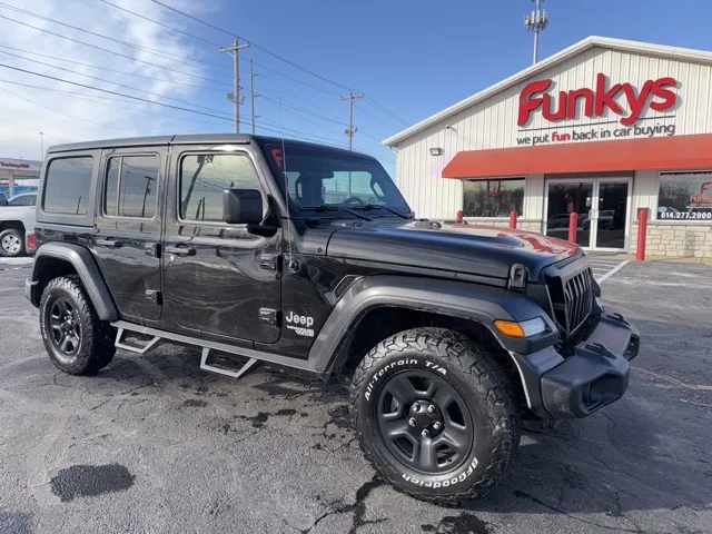 2018 Jeep All-New Wrangler Unlimited Sport's photo