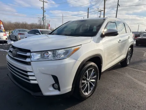 Another view of 2019 Toyota Highlander XLE for sale in Grove City, OH at Funky's Automotive - A division of ETC Auto Group