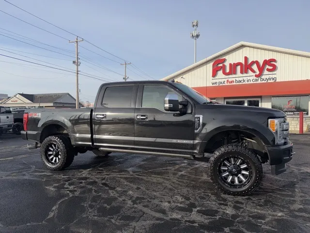 2019 Ford F-350SD Platinum for sale in Grove City, OH