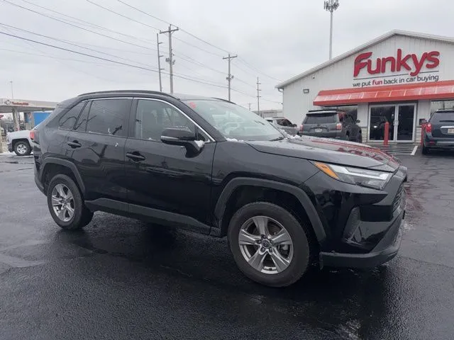 2023 Toyota RAV4 XLE for sale in Grove City, OH