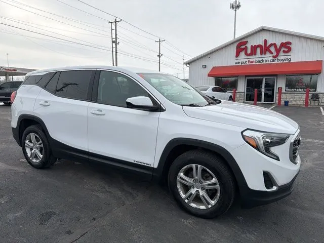 White 2020 GMC Terrain SLE for sale in Grove City, OH