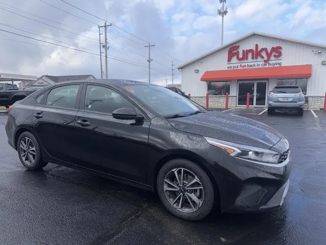 Black 2024 Kia Forte LXS for sale in Grove City, OH