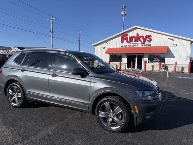 Black 2020 Volkswagen Tiguan 2.0T SEL for sale in Grove City, OH