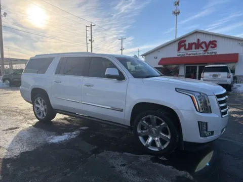 White 2016 Cadillac Escalade ESV Premium for sale in Grove City, OH