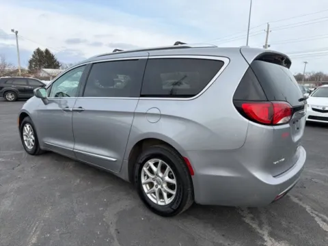 More photos of 2020 Chrysler Pacifica Touring L at Funky's Automotive - A division of ETC Auto Group, OH