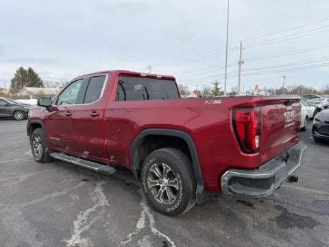 More photos of 2020 GMC Sierra 1500 SLE at Funky's Automotive - A division of ETC Auto Group, OH