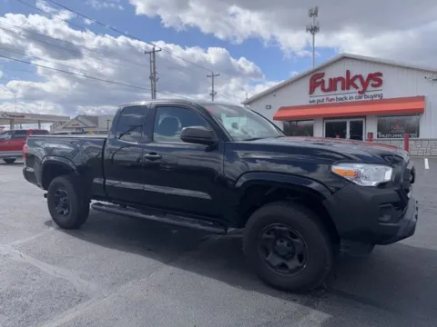 Black 2020 Toyota Tacoma SR for sale in Grove City, OH