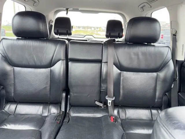 2011 Lexus LX 570 - Photo 26