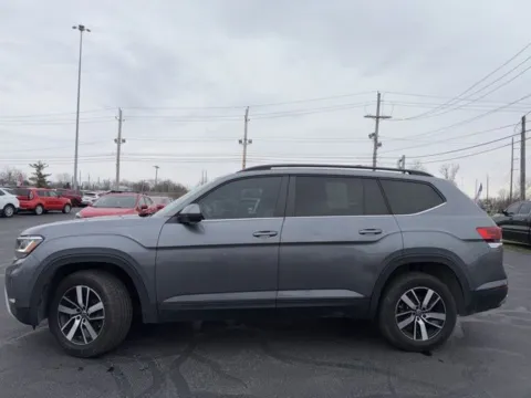 More photos of 2021 Volkswagen Atlas 2.0T SE at Funky's Automotive - A division of ETC Auto Group, OH