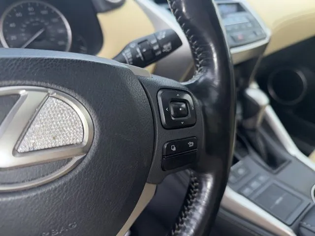 2016 Lexus NX 200t - Photo 16