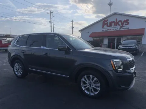 Gray 2020 Kia Telluride LX for sale in Grove City, OH