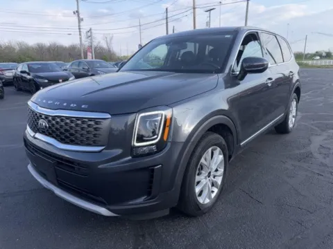Another view of 2020 Kia Telluride LX for sale in Grove City, OH at Funky's Automotive - A division of ETC Auto Group