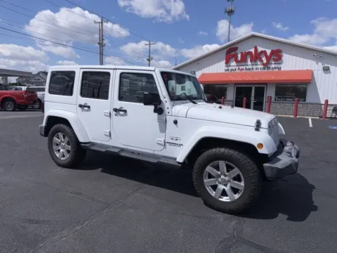 White 2017 Jeep Wrangler Unlimited Sahara for sale in Grove City, OH