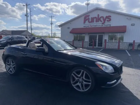 Black 2013 Mercedes-Benz SLK 250 for sale in Grove City, OH