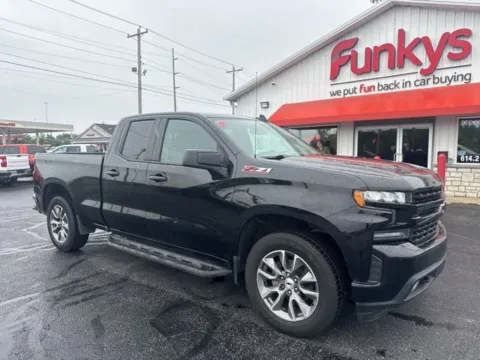 Black 2019 Chevrolet Silverado 1500 RST for sale in Grove City, OH