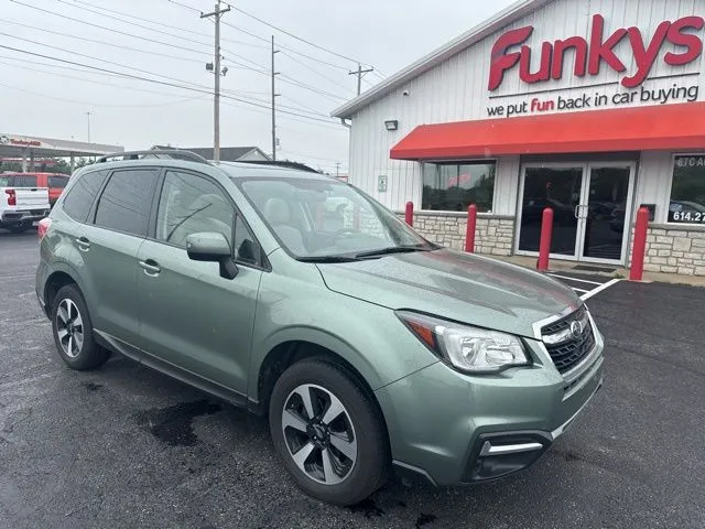 2017 Subaru Forester 2.5i Premium CVT's photo