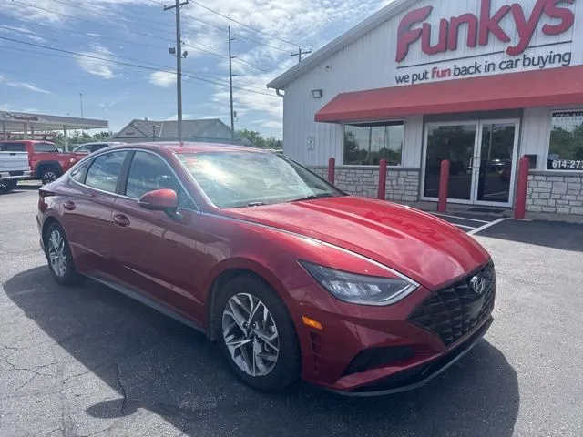 2023 Hyundai Sonata SEL's photo