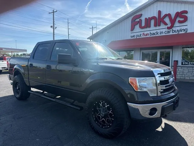 2013 Ford F-150 XLT 4x4 SuperCrew 145-in's photo