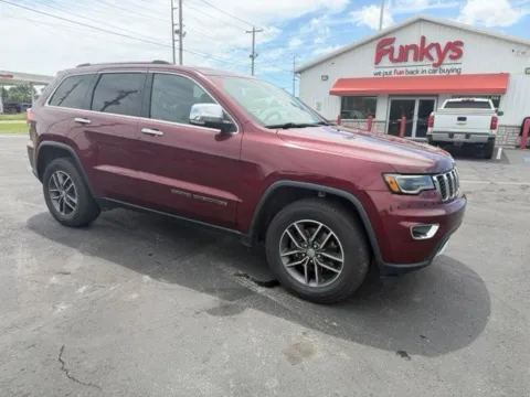 Red 2017 Jeep Grand Cherokee Limited for sale in Grove City, OH