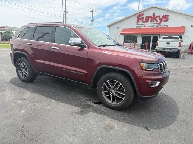 Red 2017 Jeep Grand Cherokee Limited for sale in Grove City, OH