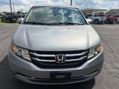 Photos of 2016 Honda Odyssey SE for sale in Grove City, OH at Funky's Automotive - A division of ETC Auto Group