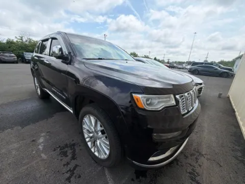 Another view of 2018 Jeep Grand Cherokee Summit for sale in Grove City, OH at Funky's Automotive - A division of ETC Auto Group