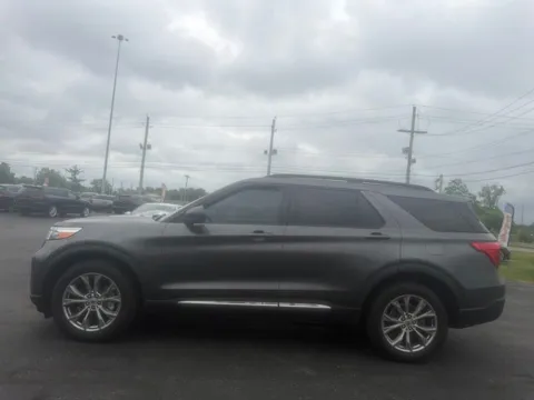 More photos of 2020 Ford Explorer XLT at Funky's Automotive - A division of ETC Auto Group, OH