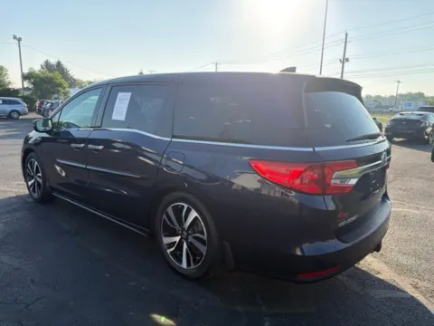 More photos of 2018 Honda Odyssey Elite at Funky's Automotive - A division of ETC Auto Group, OH