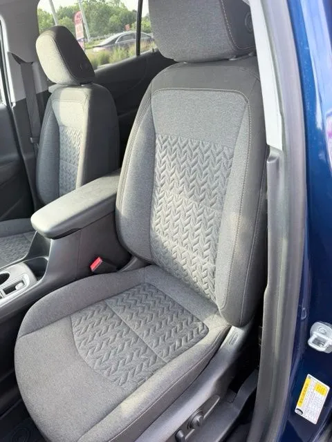 Chevrolet Equinox photo 14