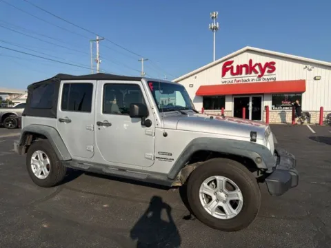 Silver 2010 Jeep Wrangler Unlimited Sport for sale in Grove City, OH