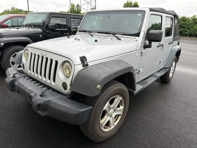 Silver 2010 Jeep Wrangler Unlimited Sport for sale in Grove City, OH