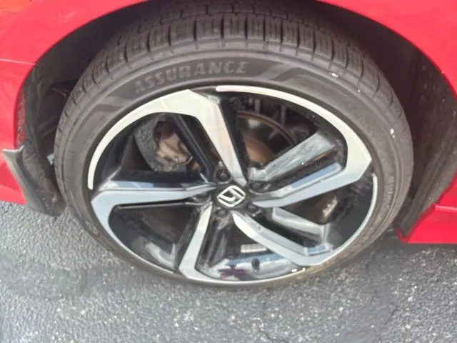 Honda Accord photo 26