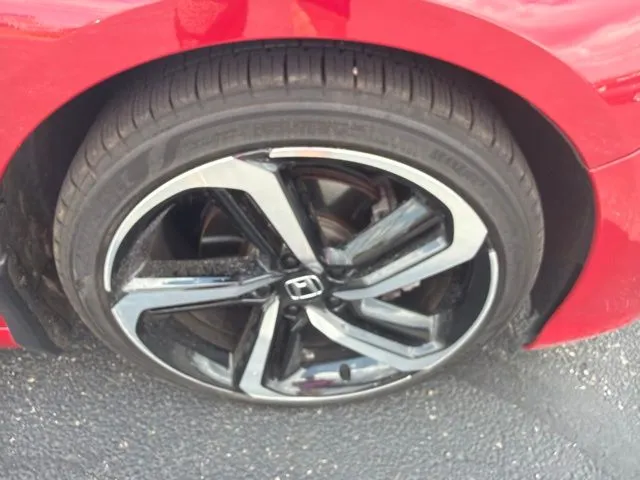 Honda Accord photo 25