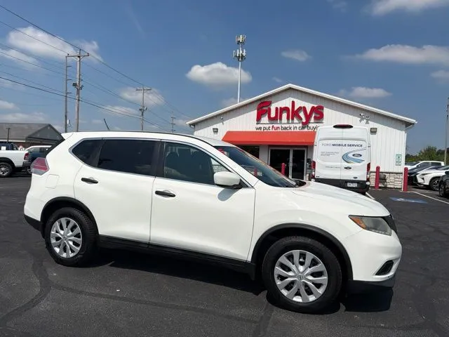 2016 Nissan Rogue S for sale in Grove City, OH