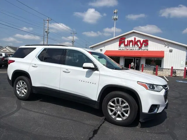 White 2019 Chevrolet Traverse 3LT for sale in Grove City, OH