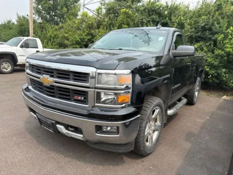 Black 2015 Chevrolet Silverado 1500 LT for sale in Grove City, OH