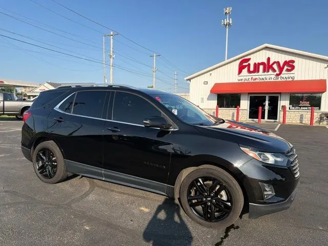 Black 2020 Chevrolet Equinox LT for sale in Grove City, OH