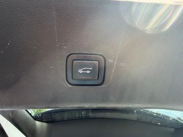 Chevrolet Traverse photo 9