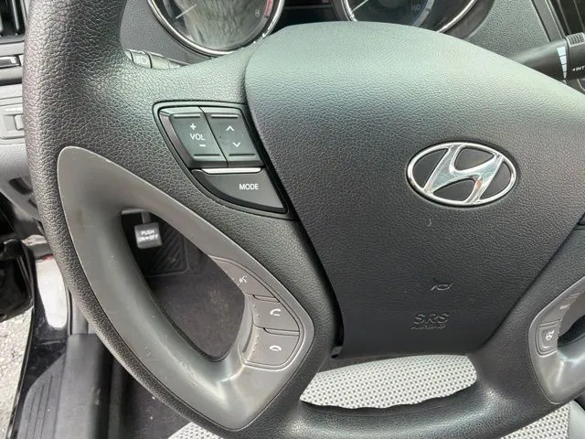 Hyundai Sonata photo 14