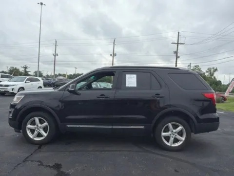 More photos of 2017 Ford Explorer XLT at Funky's Automotive - A division of ETC Auto Group, OH