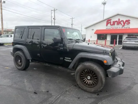 Black 2015 Jeep Wrangler Unlimited Sport for sale in Grove City, OH