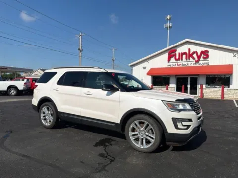 White 2017 Ford Explorer XLT for sale in Grove City, OH