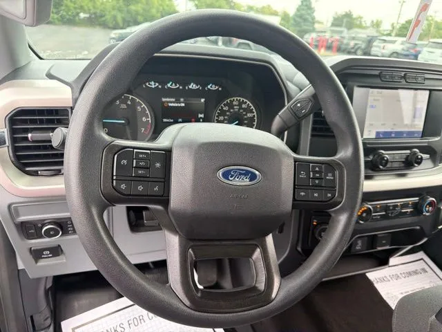 Ford F-150 photo 12